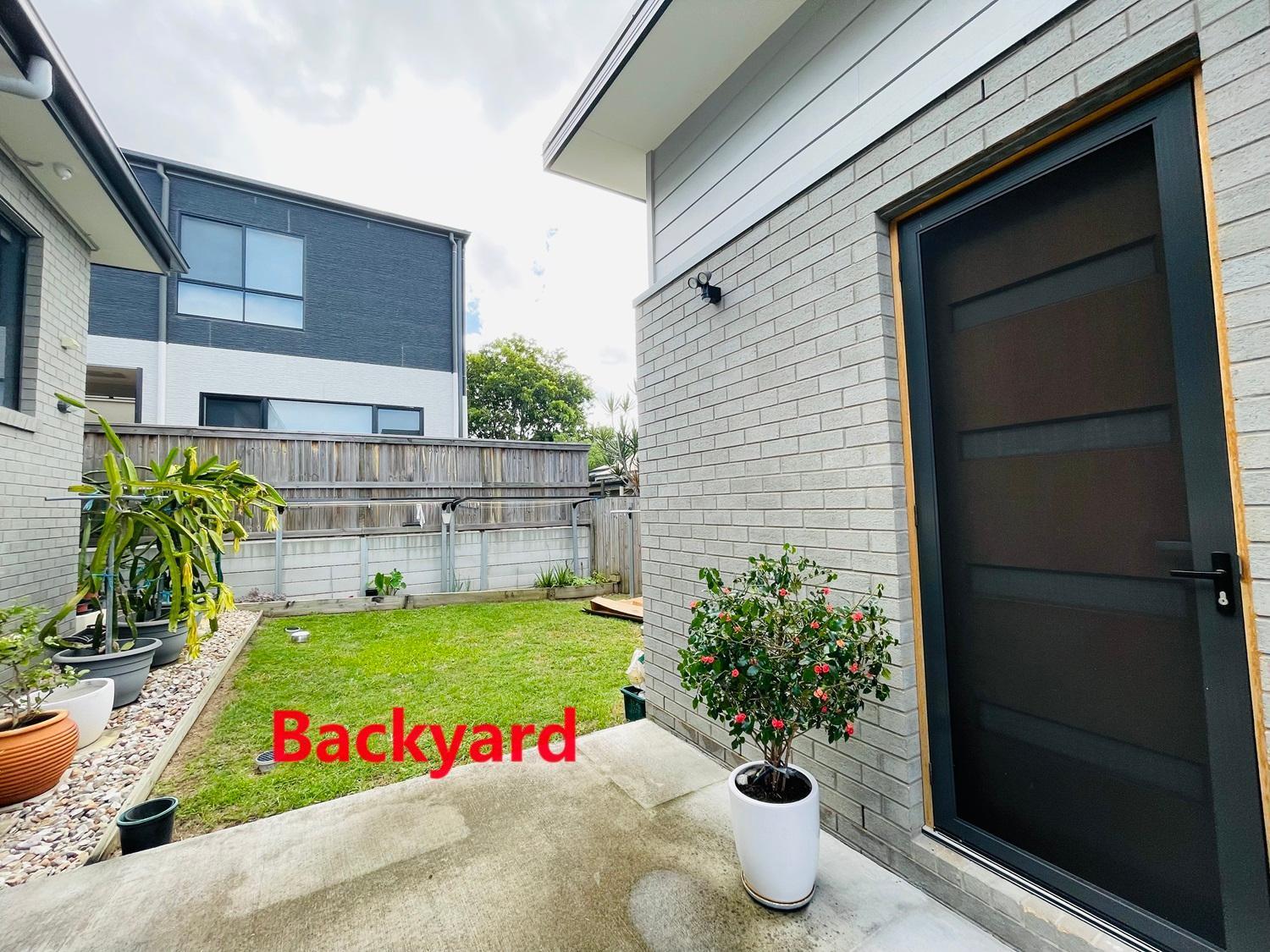 Modern 2 Bedrooms House Close To Qeii Hospital & Grifith Uni * Brisbane