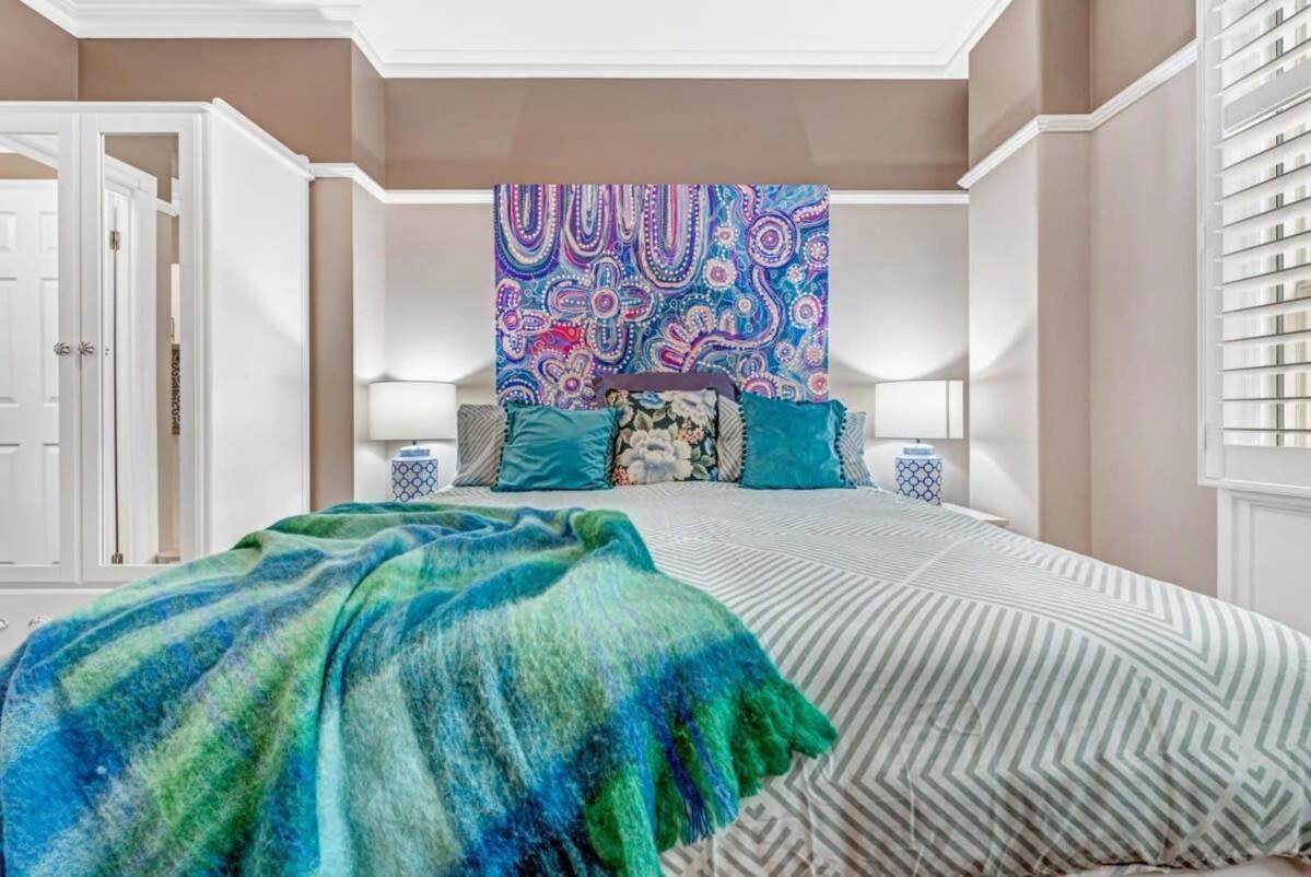Cozy In Adina Cbd Anzac Square *