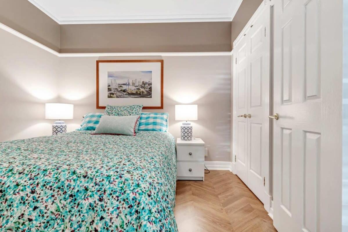 Adina 1br Walk To Queen St Mall Apartamento