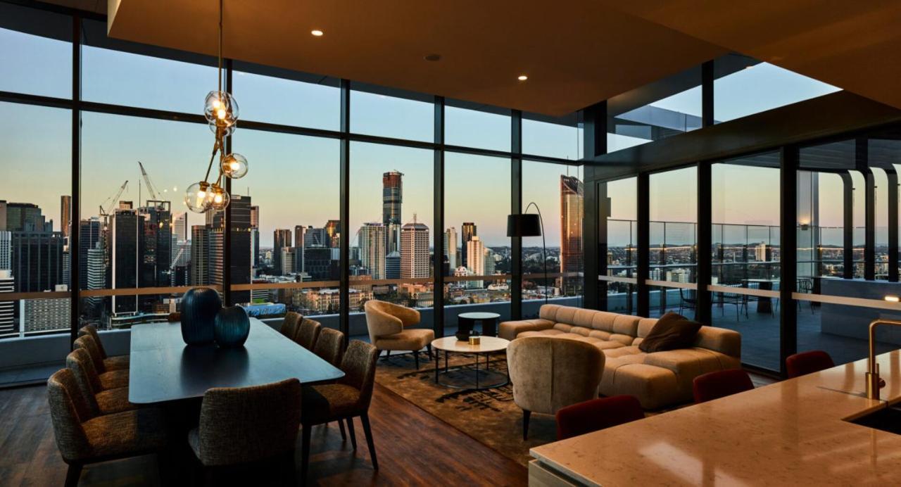 Location 1br W View South Bne