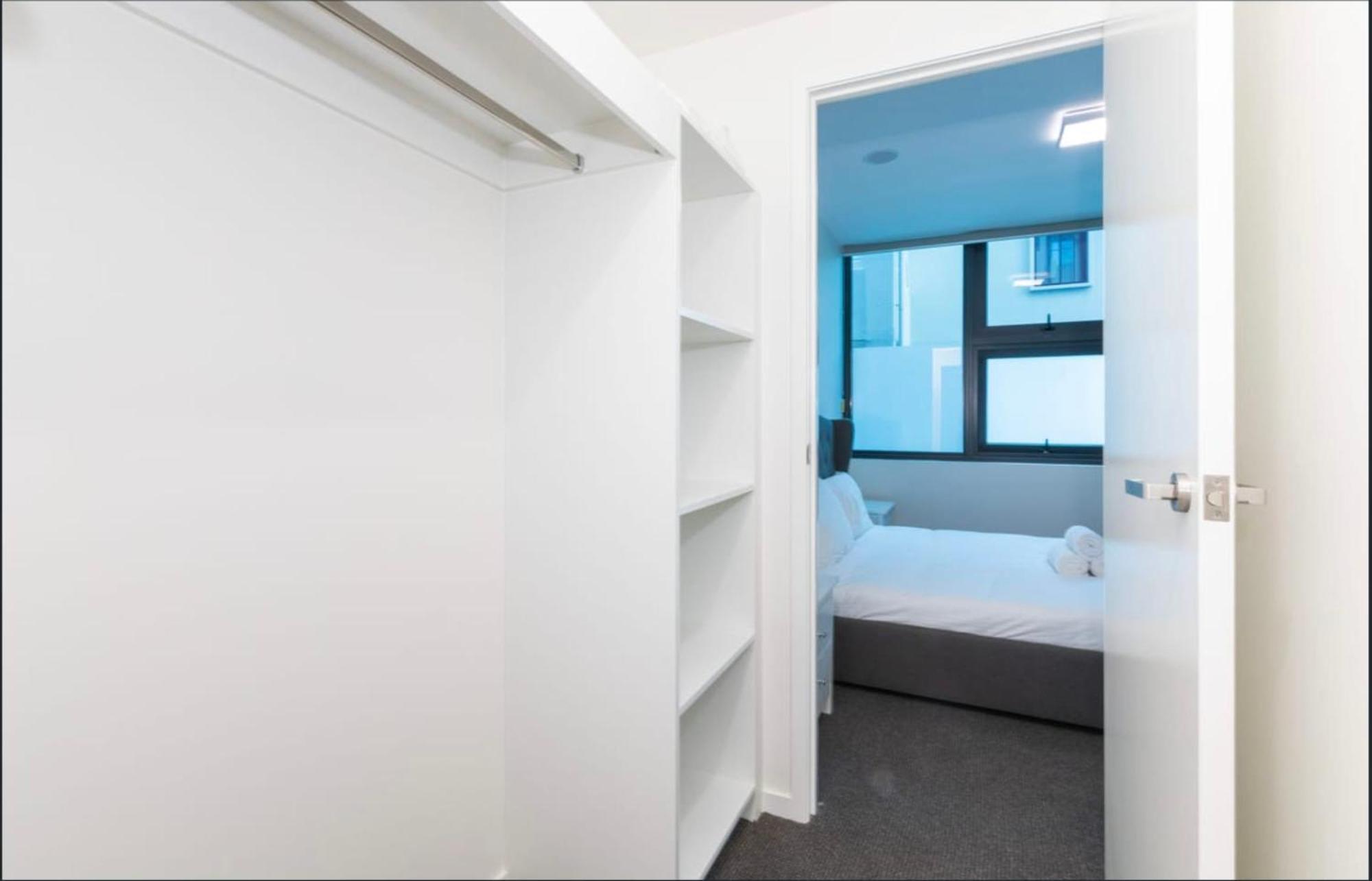Apartment South 2 Bed 2 Bath With Parking Brisbane