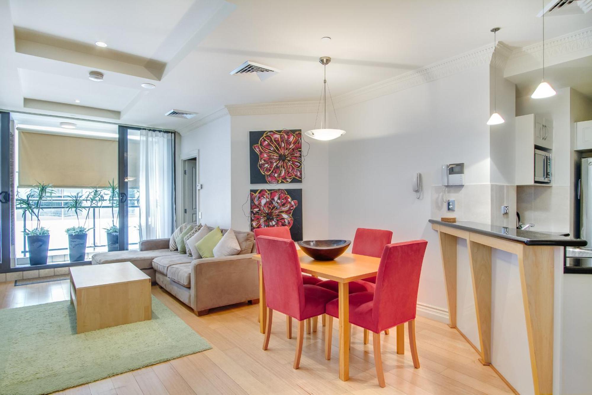 Macarthur Chambers Aparthotel 4*