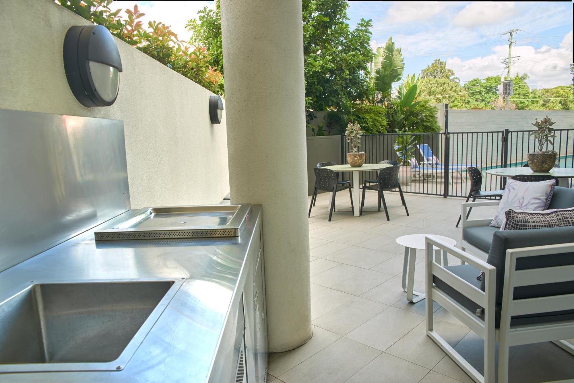 Quest Cannon Hill Aparthotel