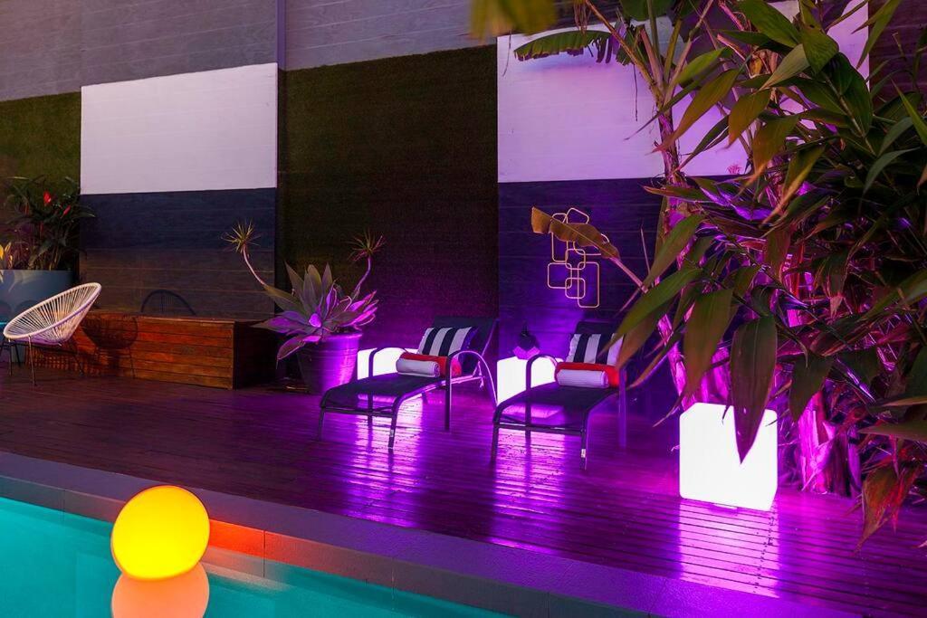 Villa Stunning Tropical Oasis Free Parking Brisbane