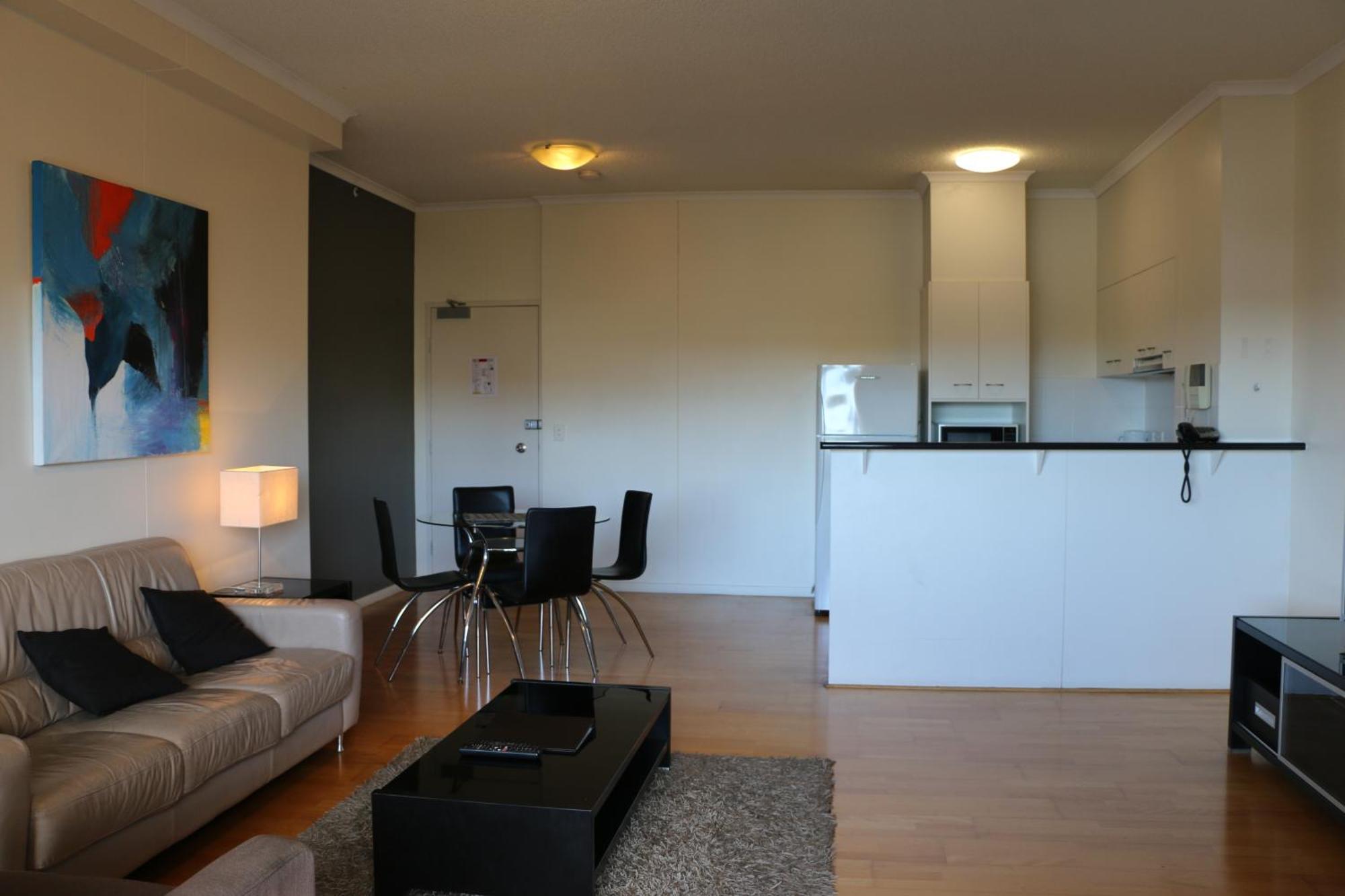 Frisco 4*