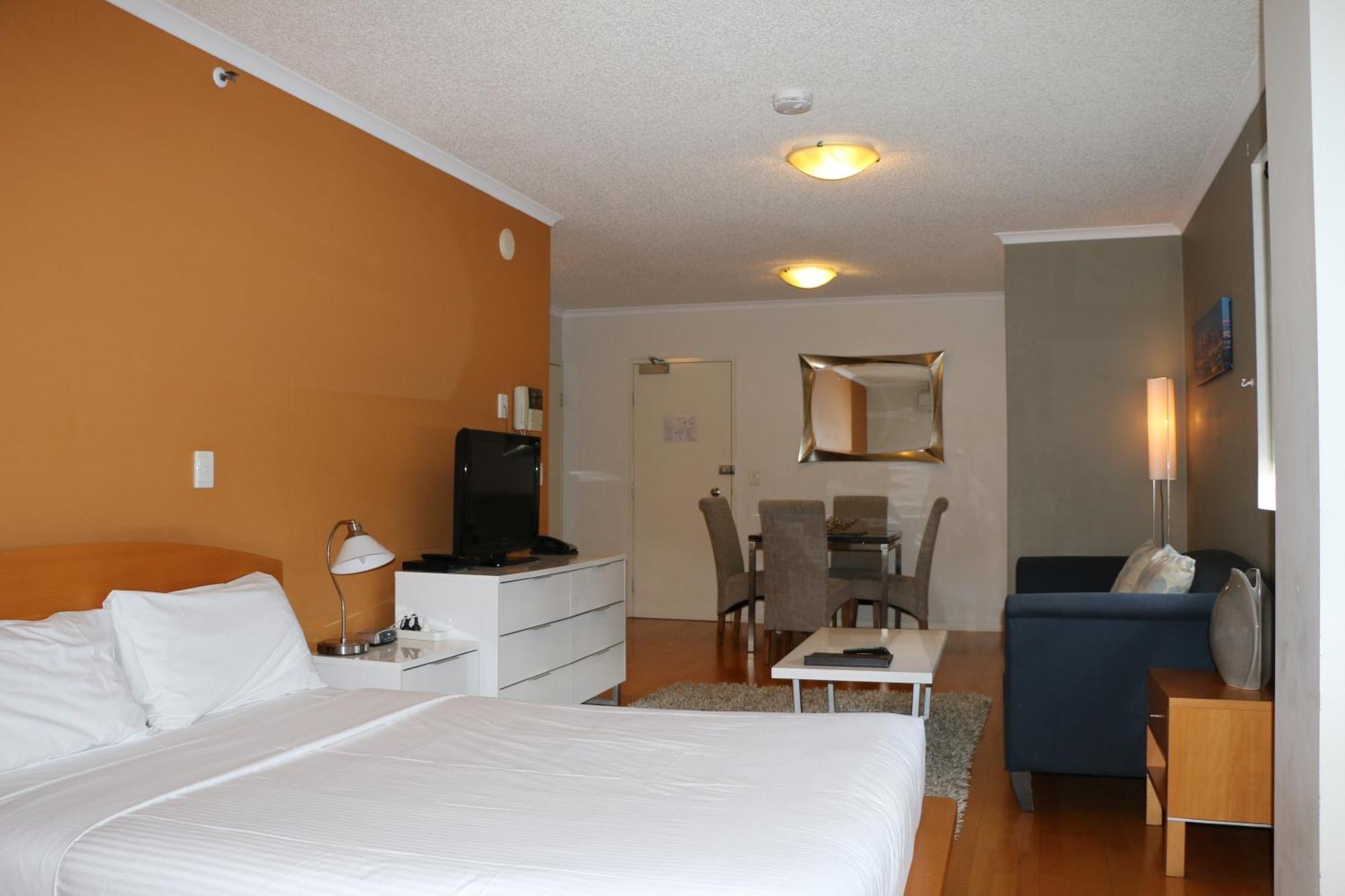 Frisco Aparthotel