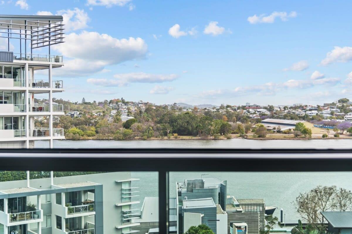 Apartment 1-bedroom Riverfront With Pool