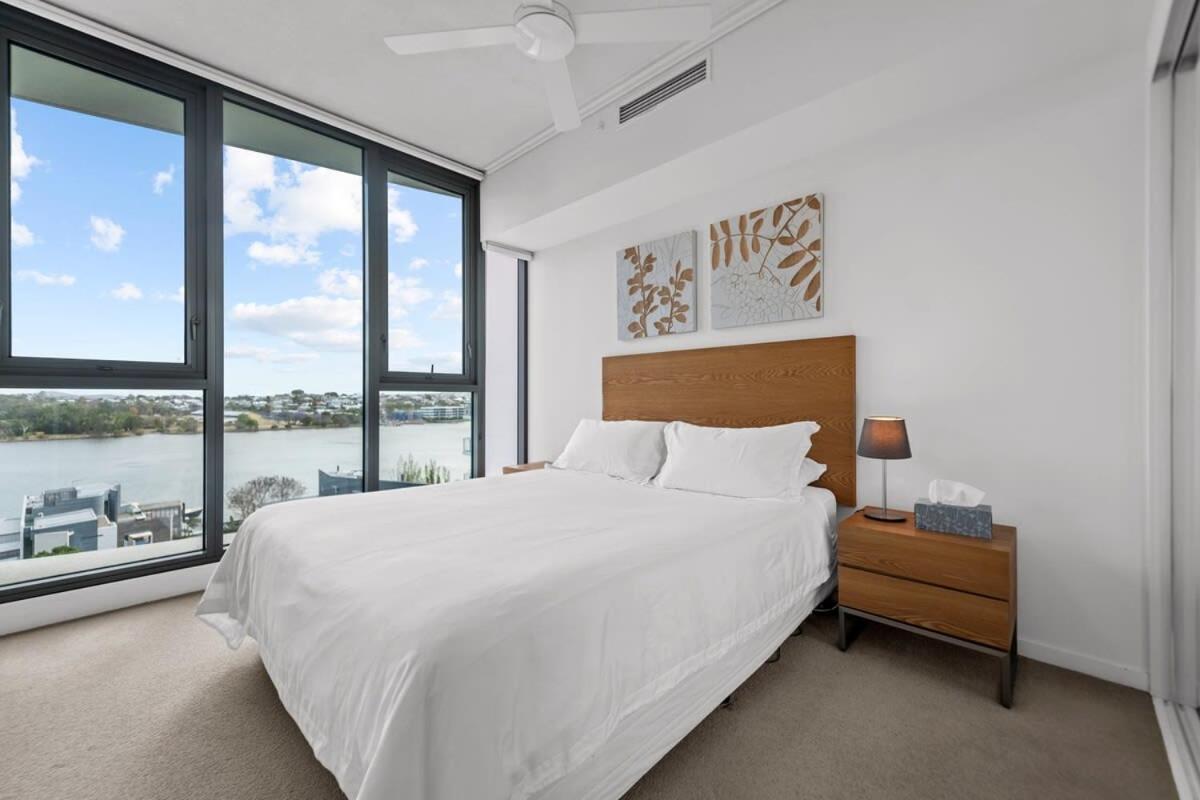 Apartment 1-bedroom Riverfront With Pool *