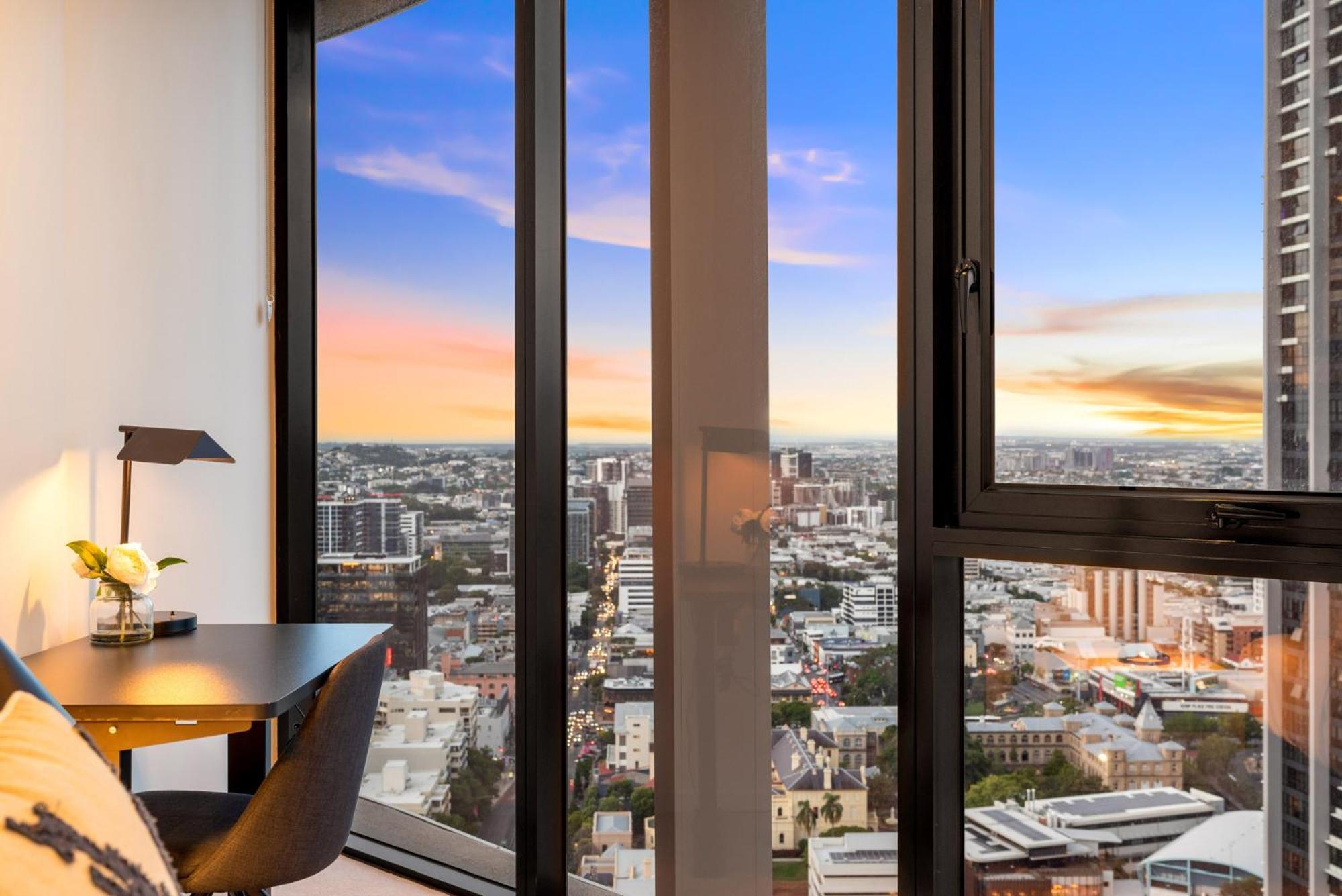Spire Residences By The Spire Manager Apartment *