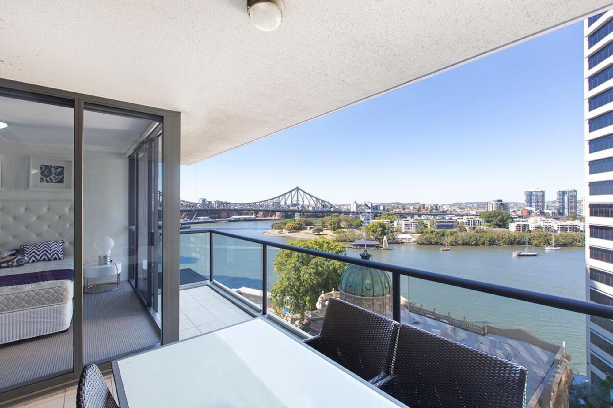 Aurora Apartment *