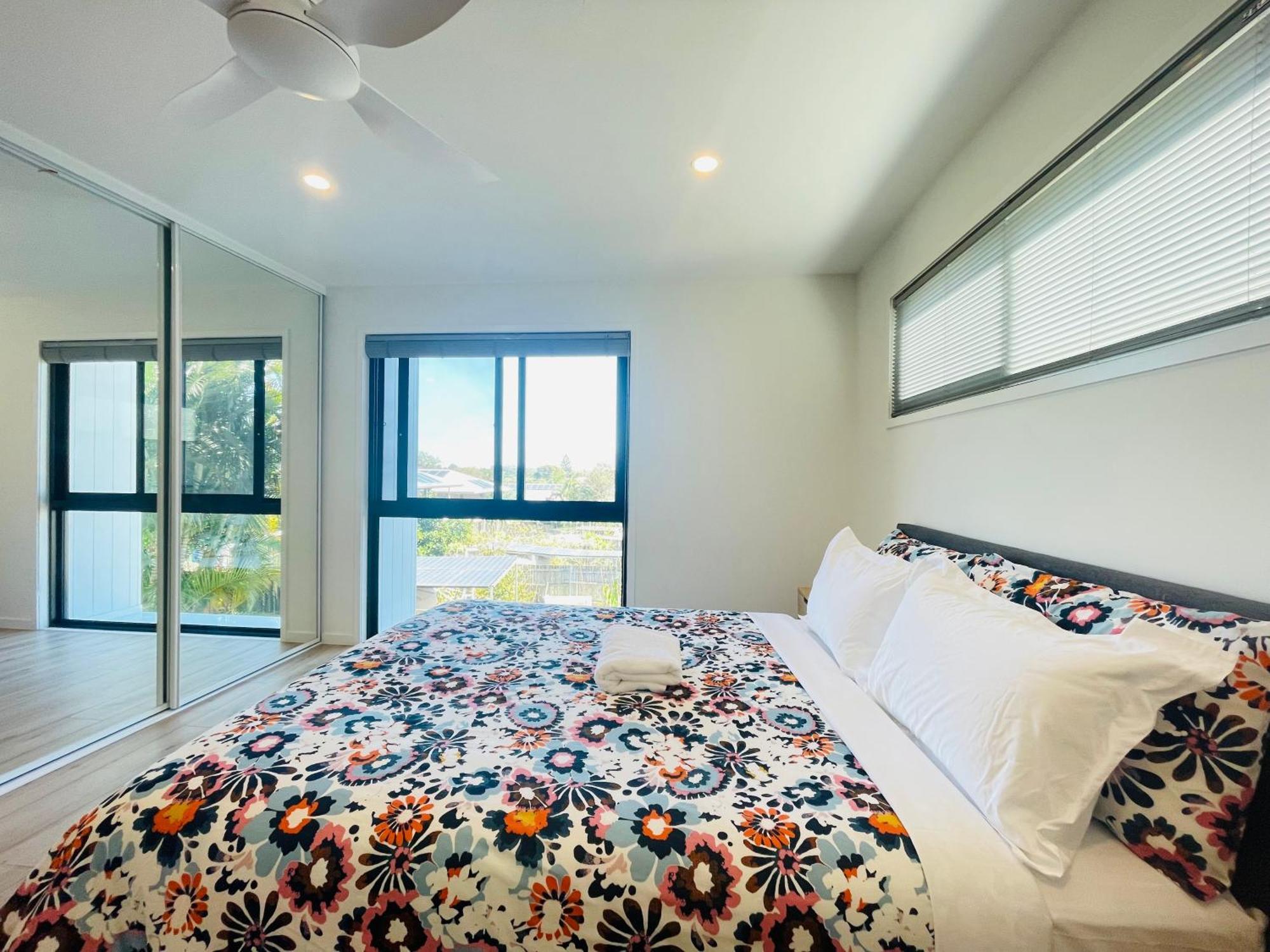 262atroughton Guest house *