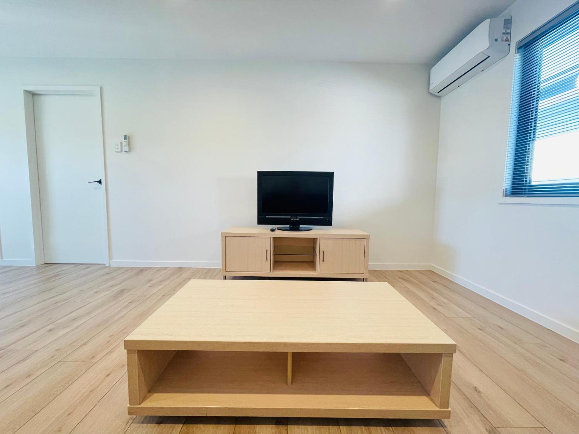 262atroughton * Brisbane