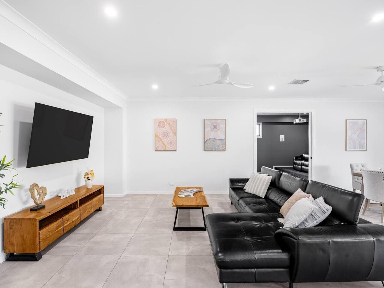 Luxury Golf Course With Theater At Cannon Hill *