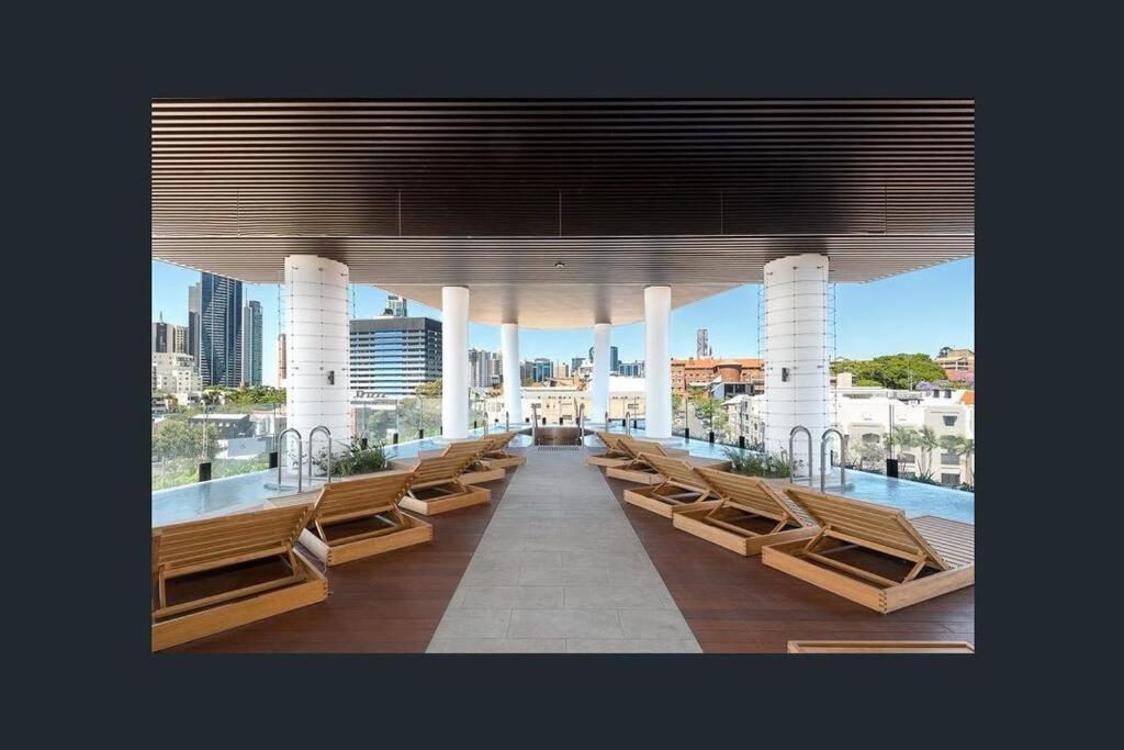 Apartment Deluxe 2bd With Infinity Pool