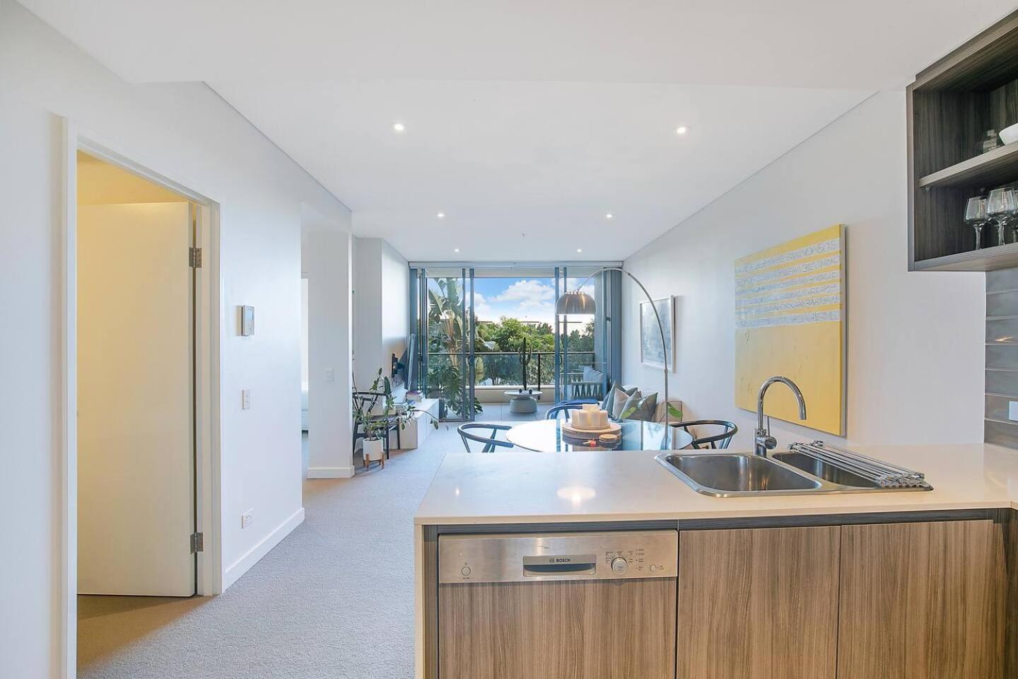 Apartment 'urban Lushscape' Hotel-style Comfort In Newstead Brisbane