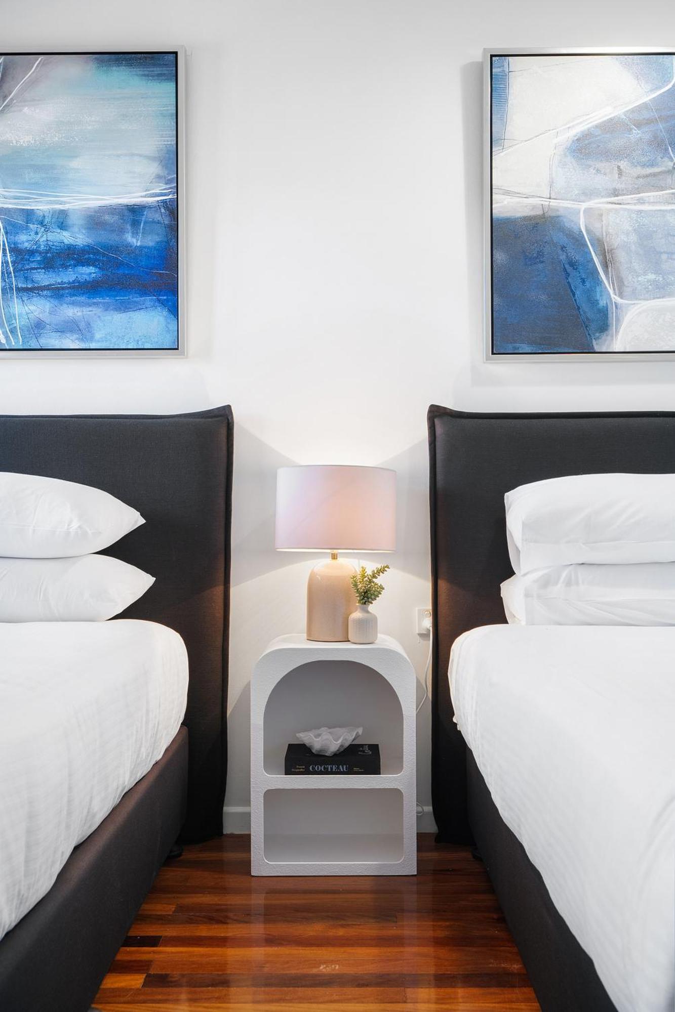 Apartment Bright 3-bed With Garden By Banks Street Reserve Brisbane