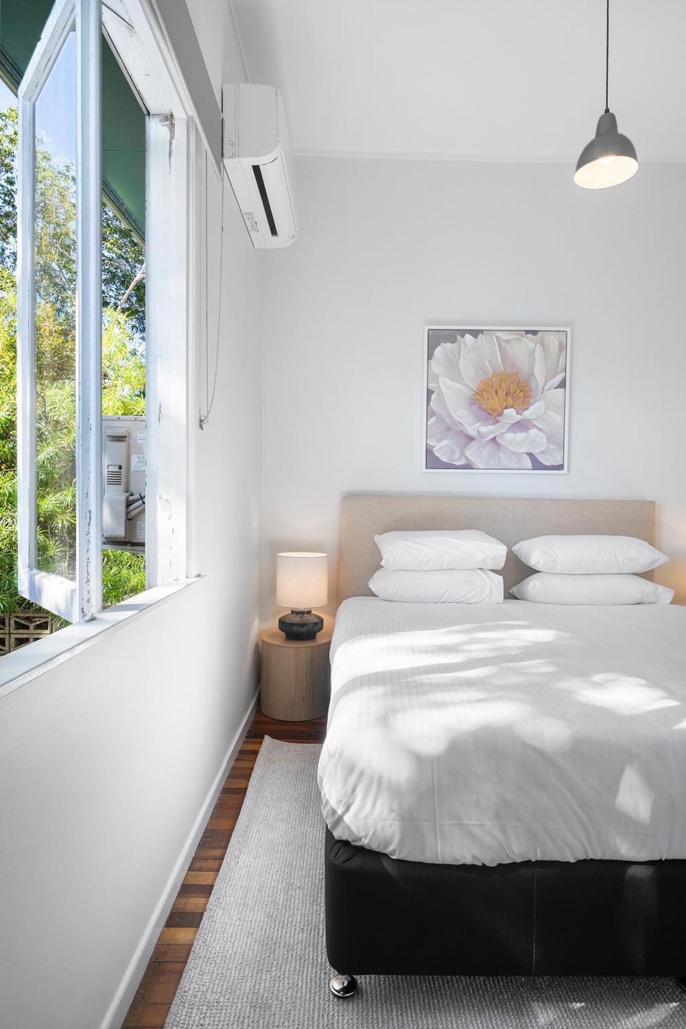 Bright 3-bed With Garden By Banks Street Reserve Brisbane
