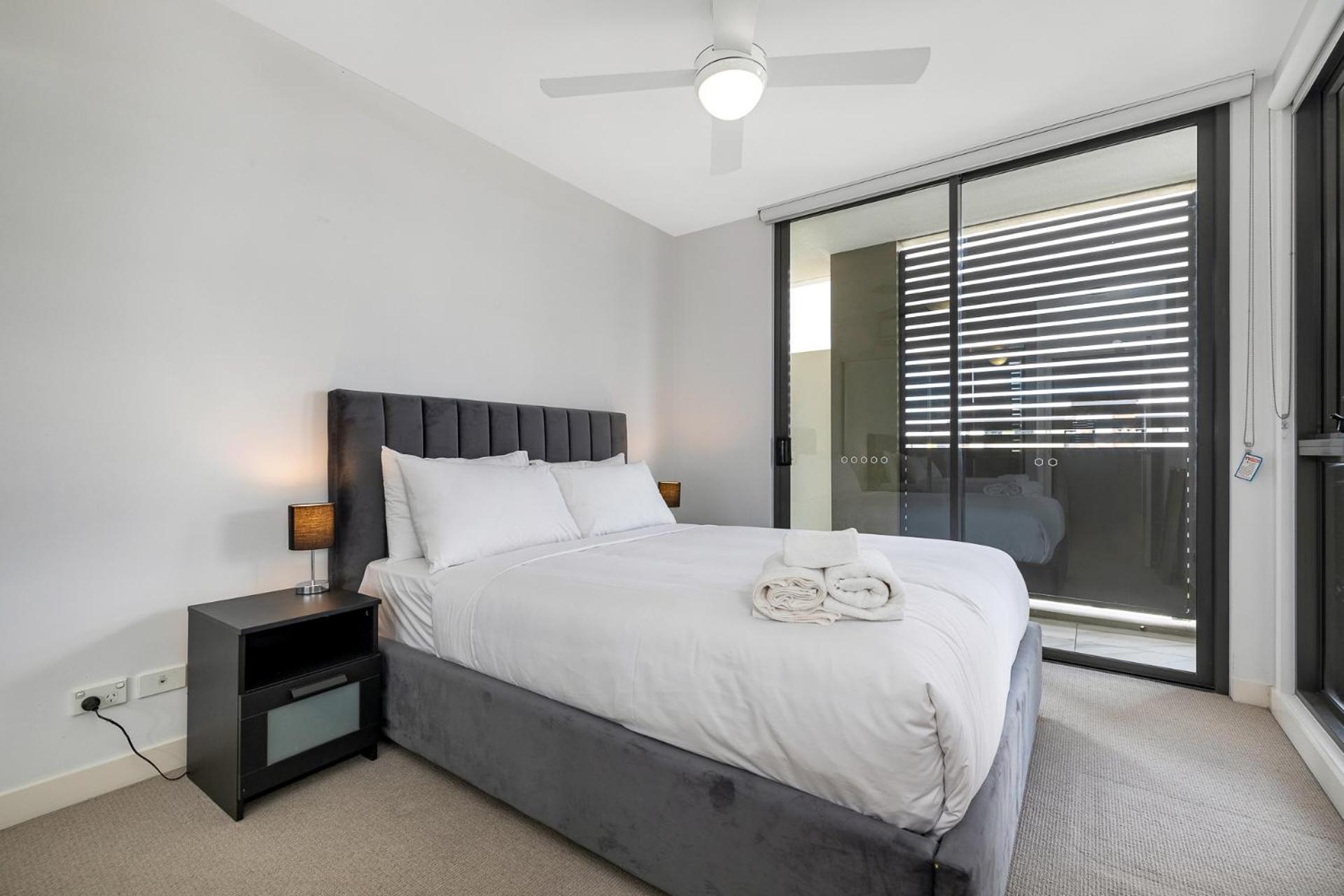 Spacious 2 Bedroom In Woolloongabba Apartment