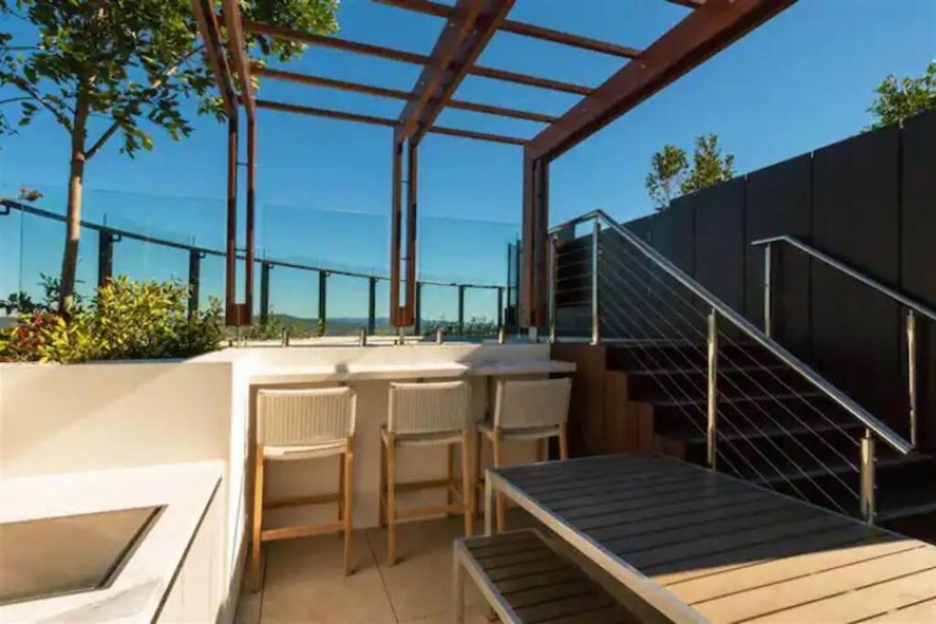 Apartment Valley Gem - View 1 Bedroom At Fv Peppers