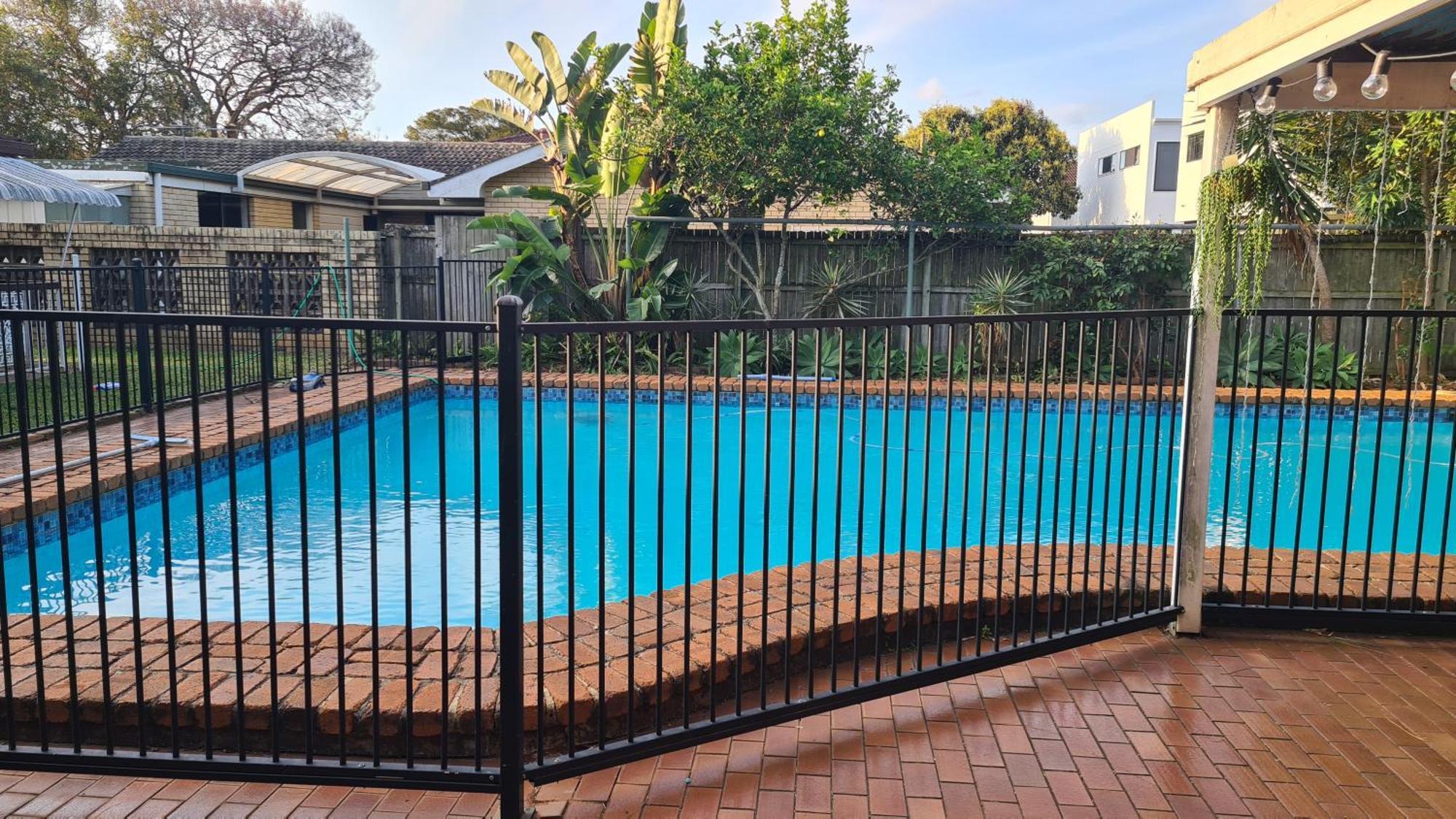 Big Holliday House With Pool *