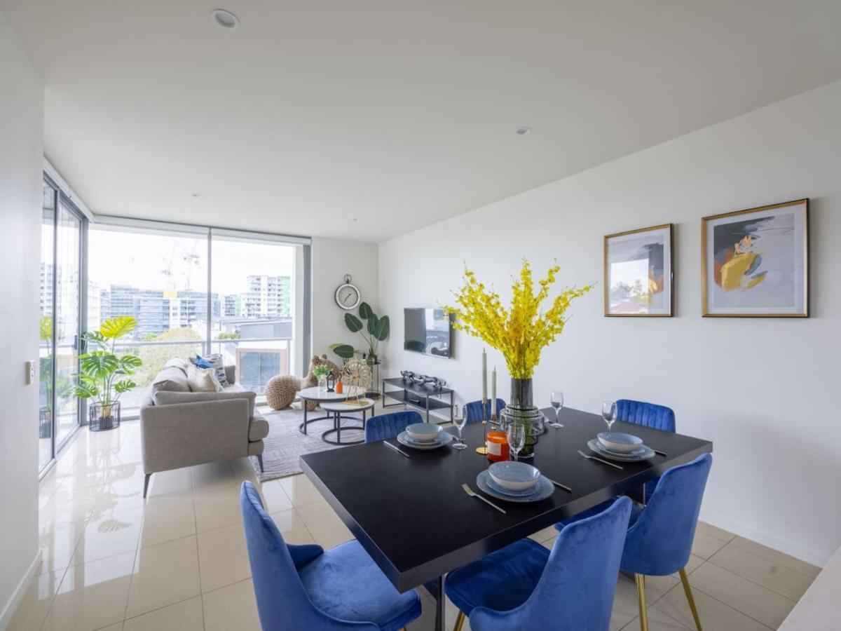 Modern 3br Riverside W Parking Near Shops And Park * Brisbane