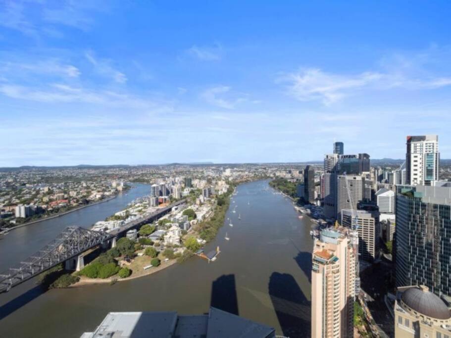 Prime Location View Meriton Soleil *