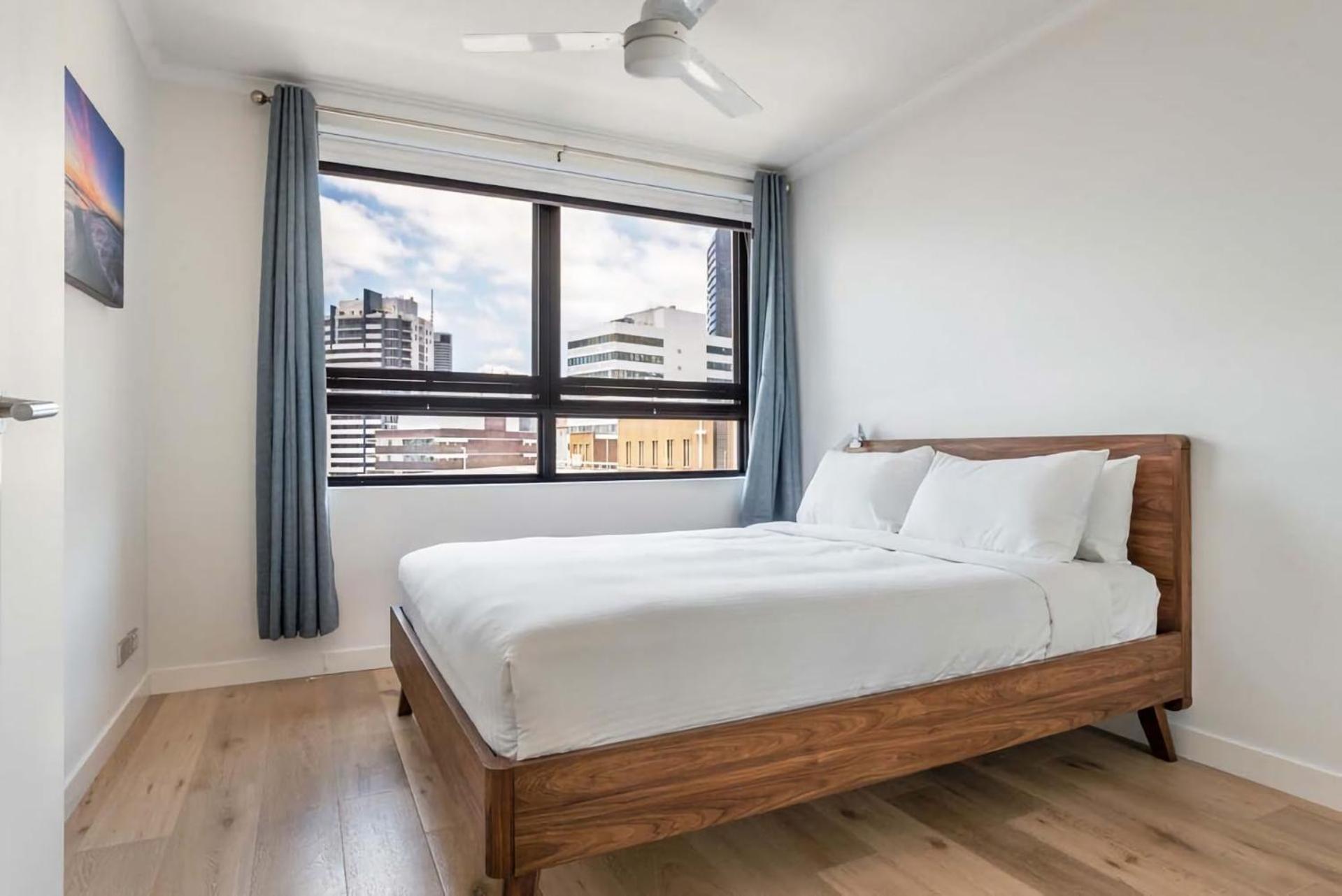 Stylish Retreat With Pool Parking Apartamento *