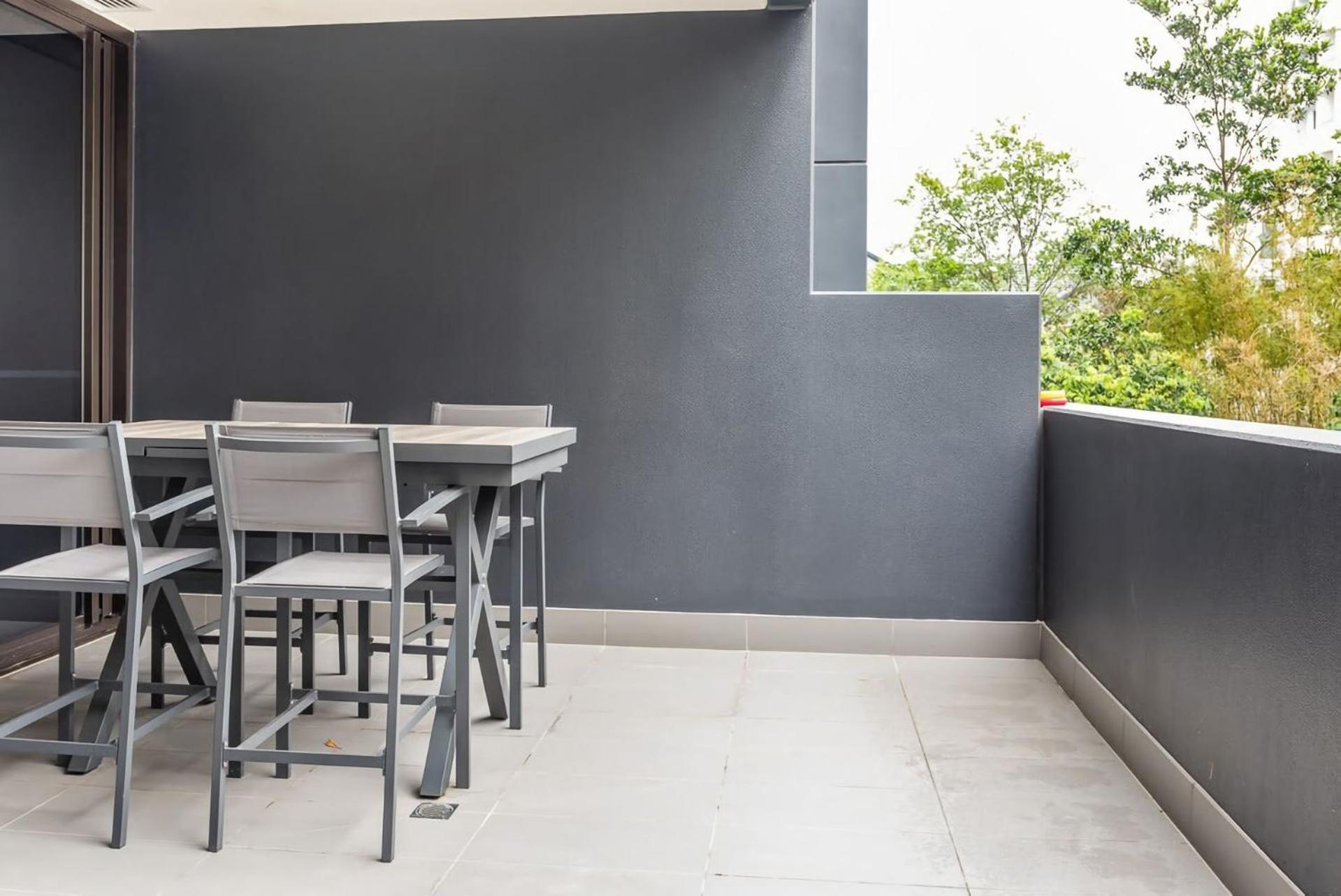 Stylish Inner Oasis W Pool Rooftop Terrace Apartment Brisbane