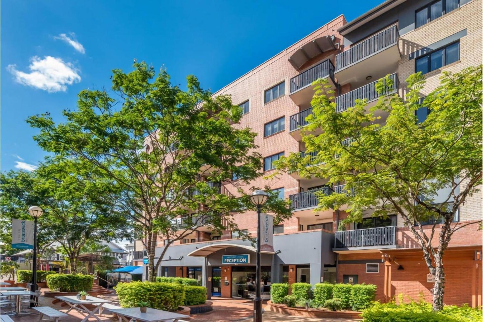 Apartment Urban Oasis With Gym Sauna And Hot Tub Brisbane
