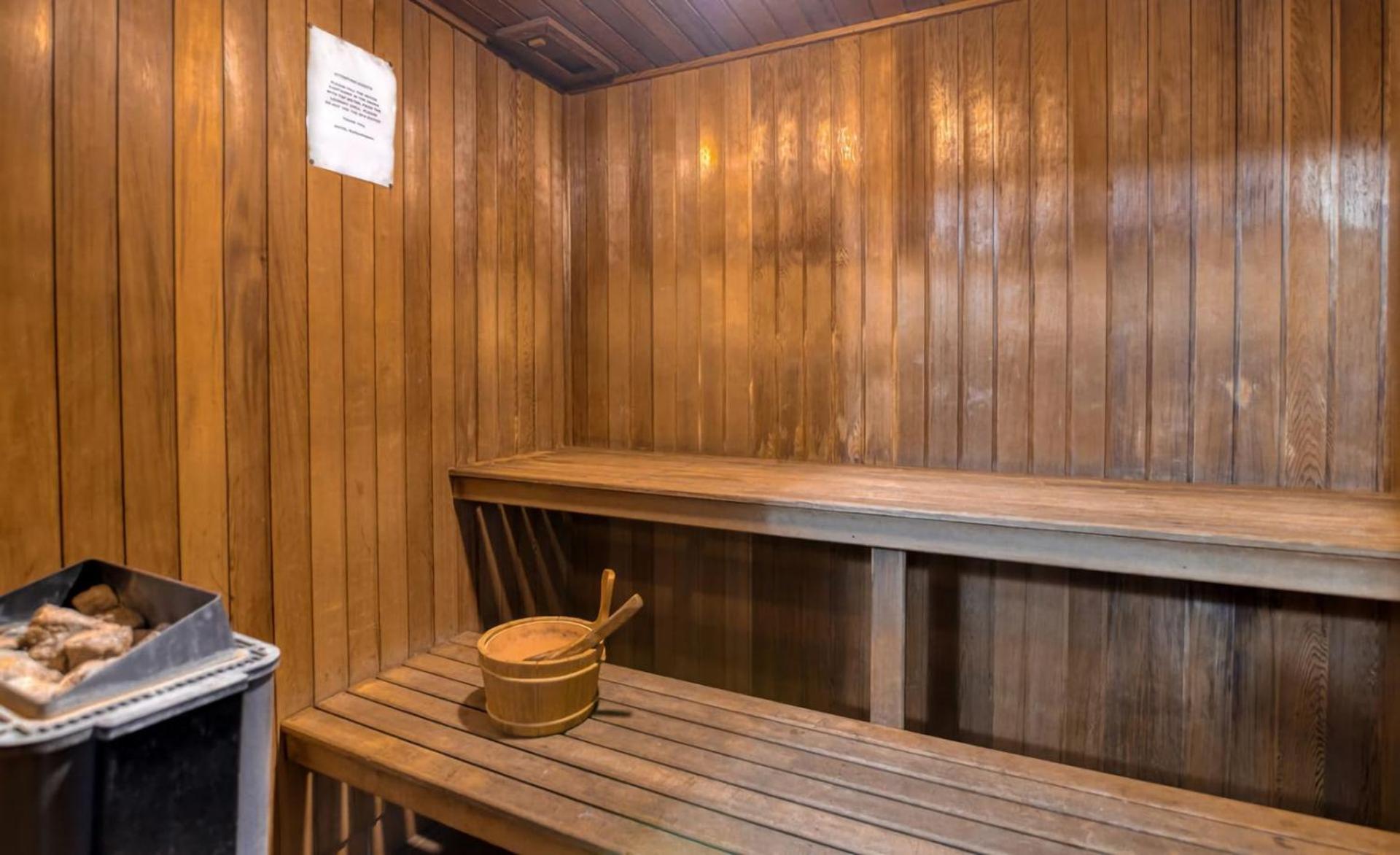 Urban Oasis With Gym Sauna And Hot Tub Brisbane