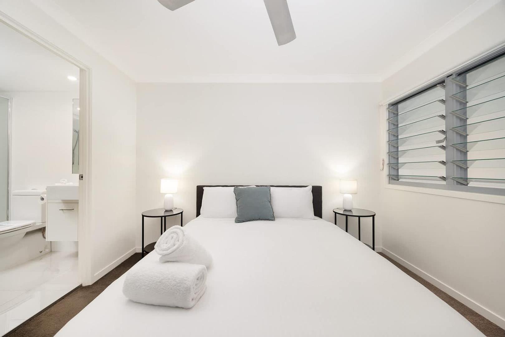 Huge Family Townhouse 3 Bathrooms 5km To Brisbane