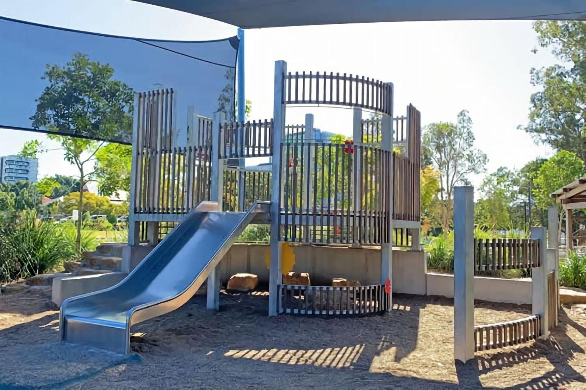 Apartment Hanlon Park Escape 250m To Stones Corner Village Brisbane