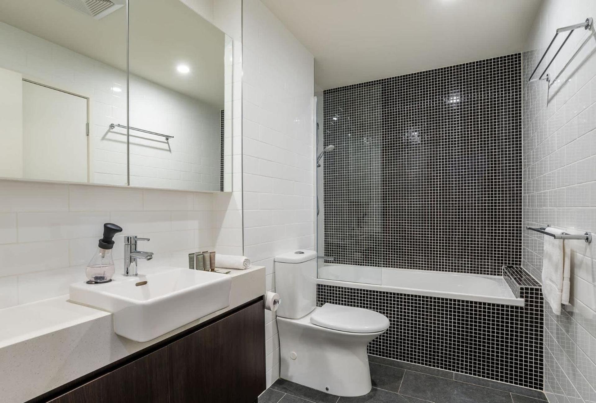 Apartment Hanlon Park Escape 250m To Stones Corner Village Brisbane