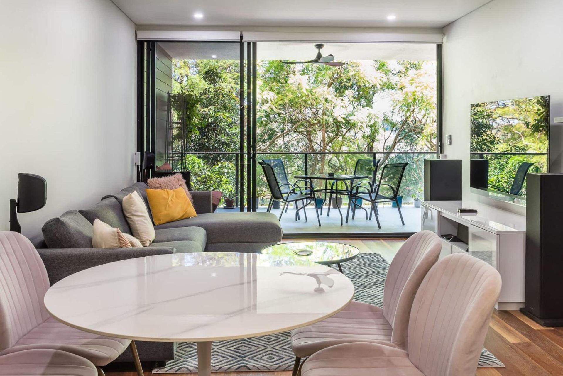 Apartment Hanlon Park Escape 250m To Stones Corner Village Brisbane