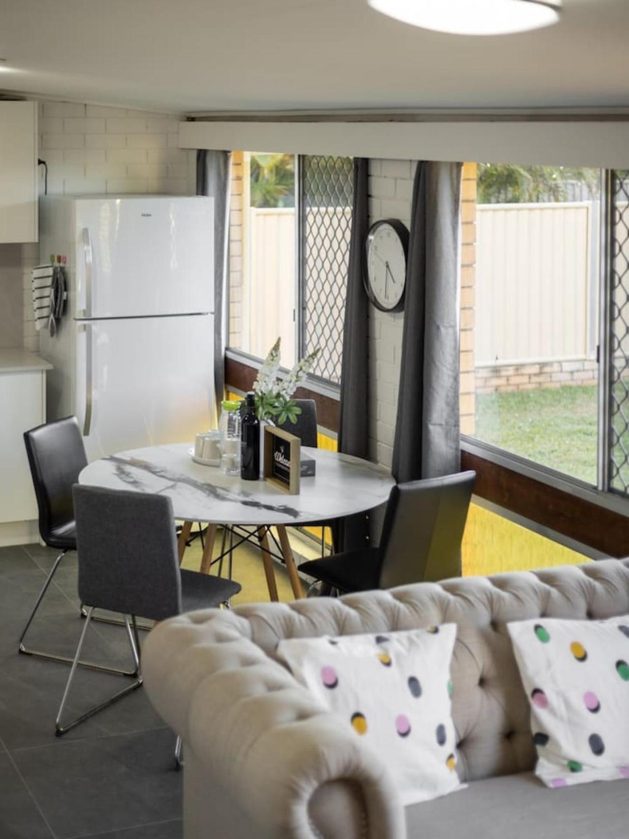 Lovely 2b2b Affordable Price Sunnybank Cbd * Brisbane