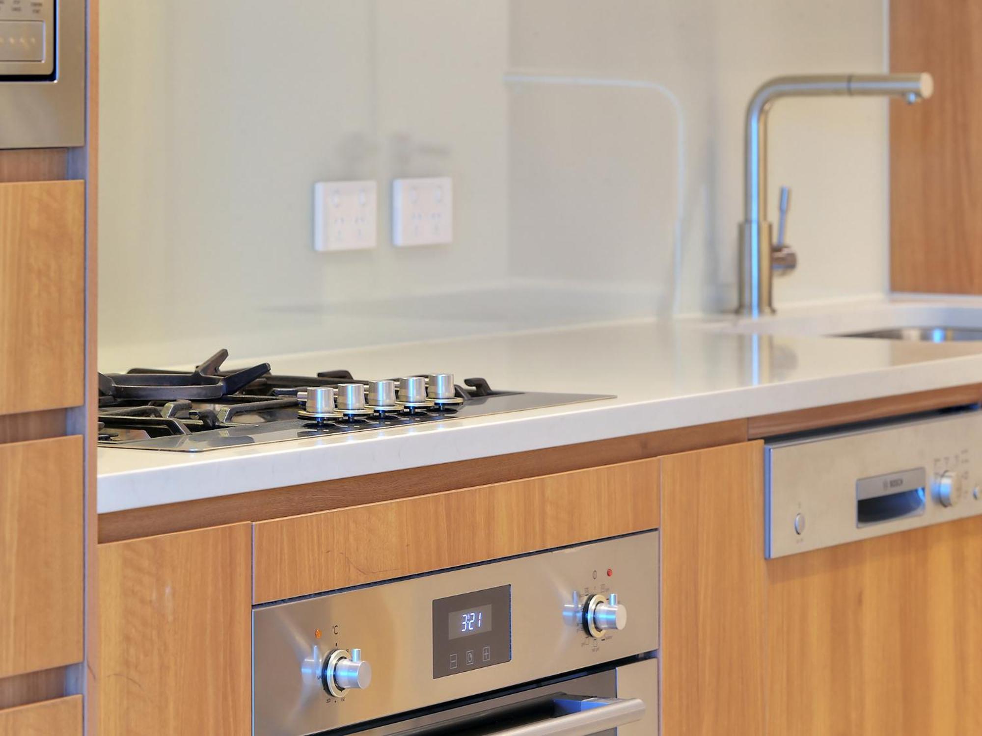 The Gatsby Escape Skytower Luxury Living At Level 71 Apartment