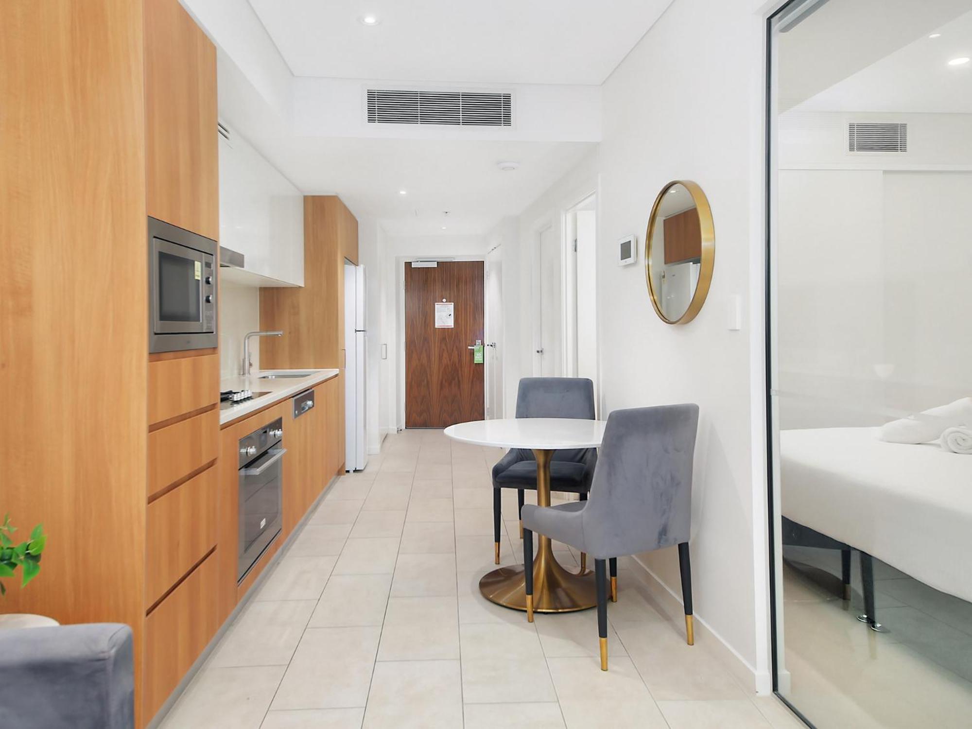 The Gatsby Escape Skytower Luxury Living At Level 71 * Brisbane