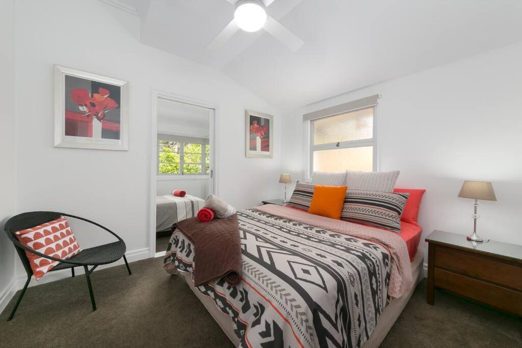 Milton Mews Red Townhouse - Auchenflower, Pets Brisbane
