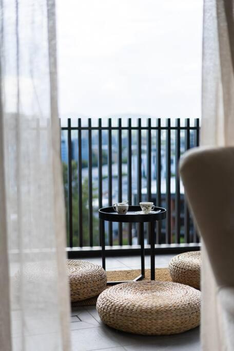 West End Boutique - Private 2 Bedroom 2 Bathroom Near South & Bne City