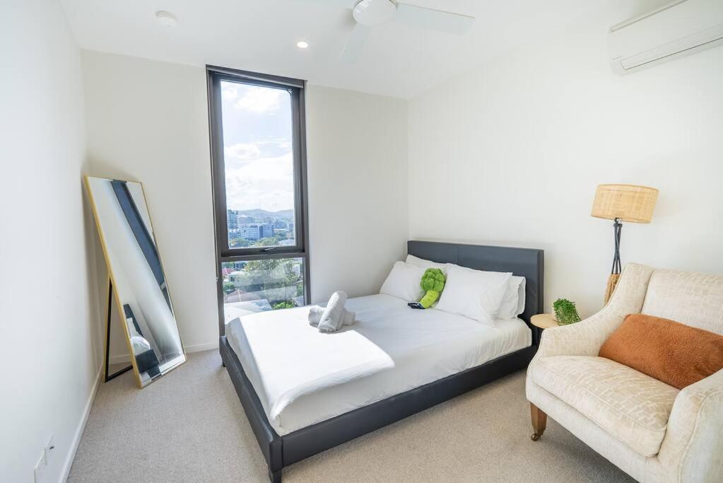 West End Boutique - Private 2 Bedroom 2 Bathroom Near South & Bne City Apartamento