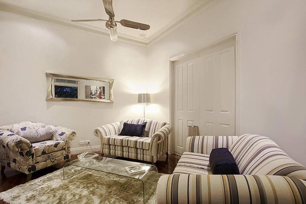 Holiday home Lambert House, Luxury, Sleeps 15 Brisbane