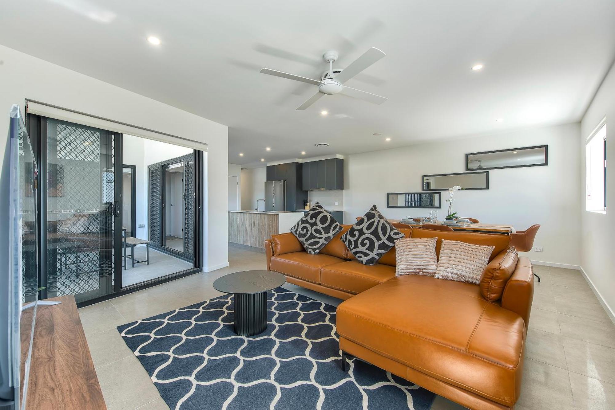 Apartment Newly Spacious Floor Good View *