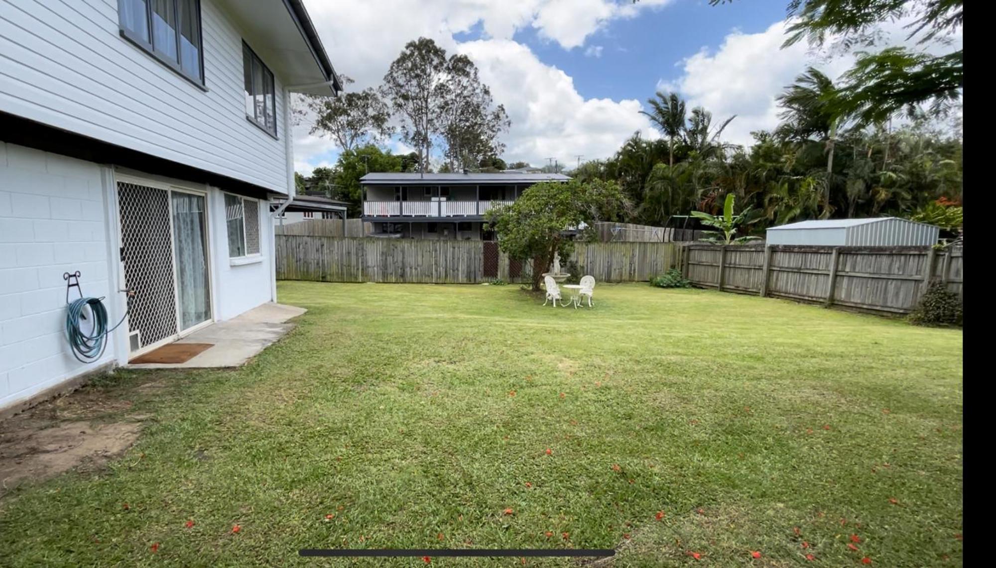 Comfortable Bne Holiday home *