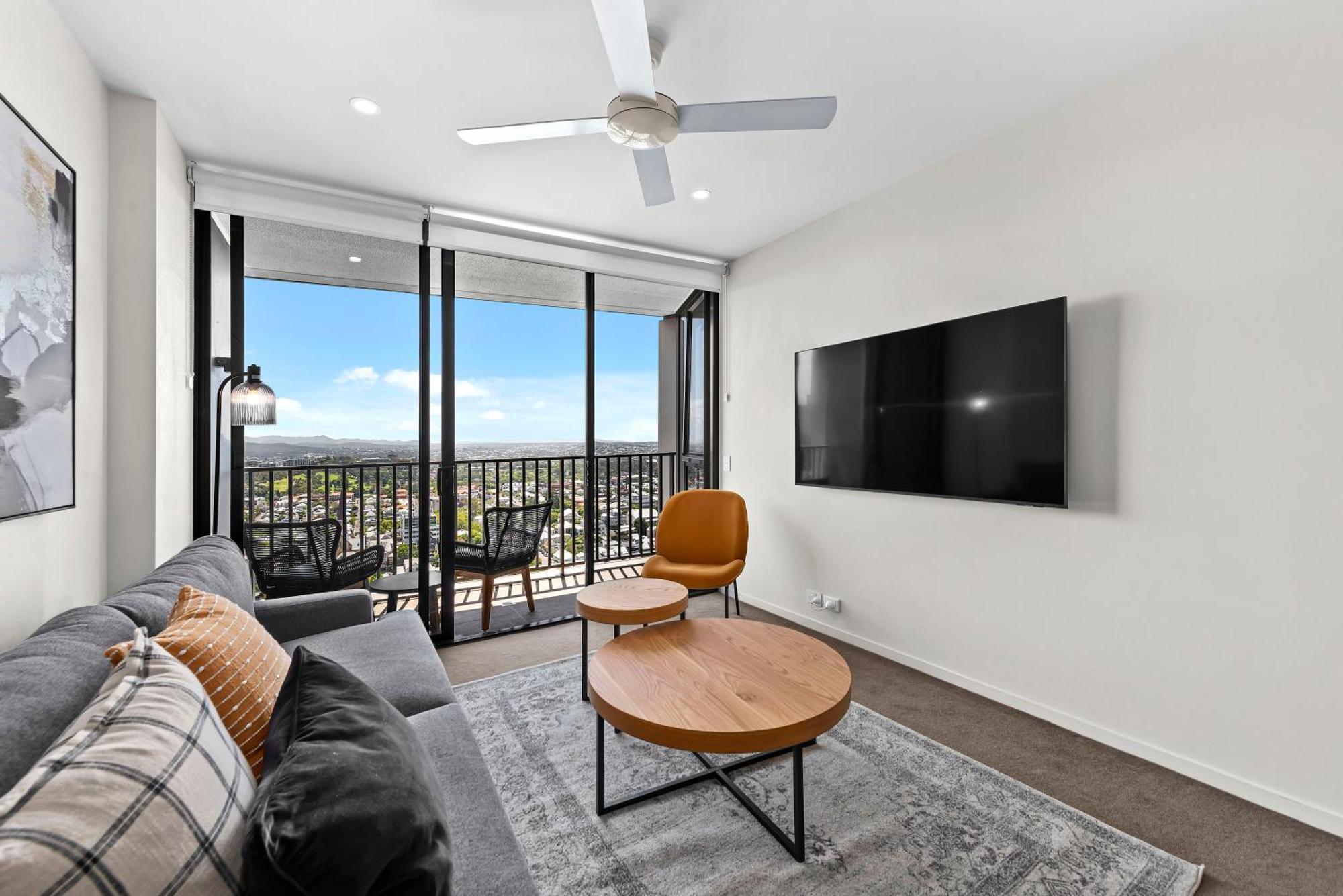 Spire Residences By The Spire Manager Apartment *
