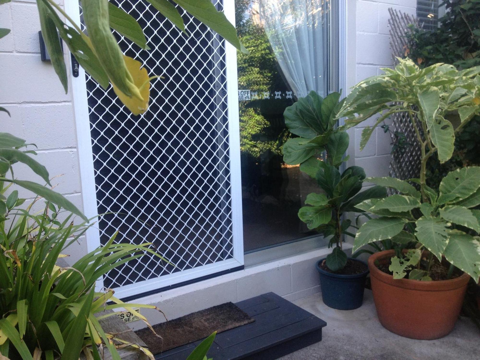 Apartment Jacaranda House Garden