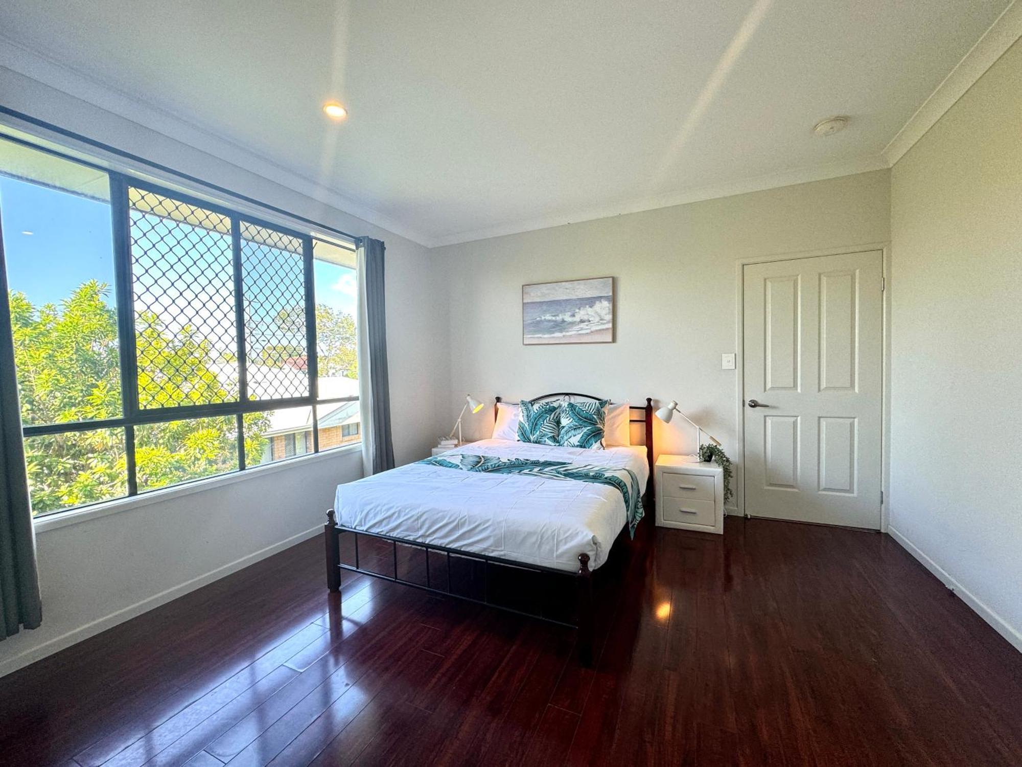 Cozy Share In Coopers Plains - Double With Private Bathroom Guest house *