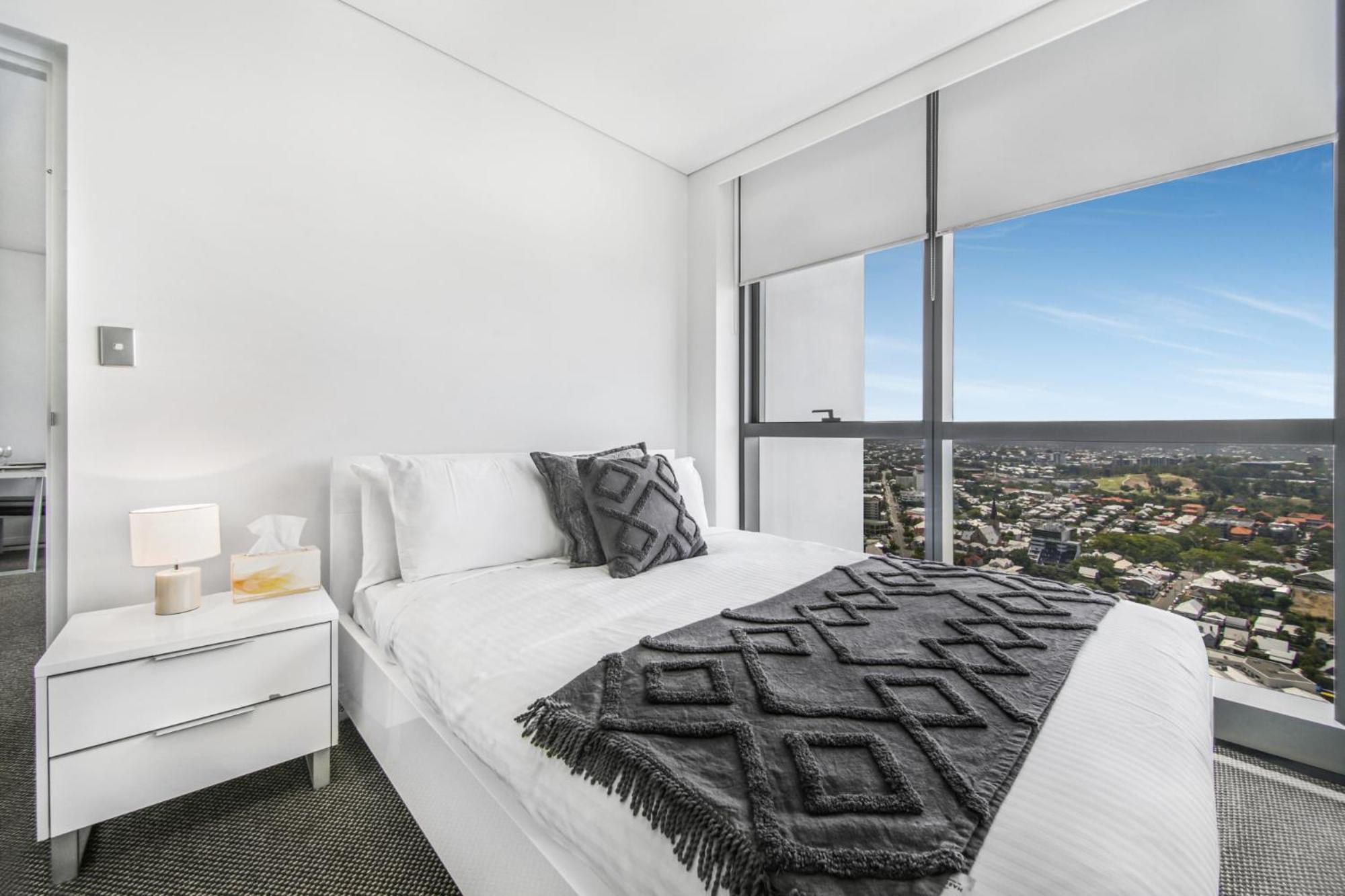 Apartment Cosy 1-bed With 41st Floor Views Pool & Gym *