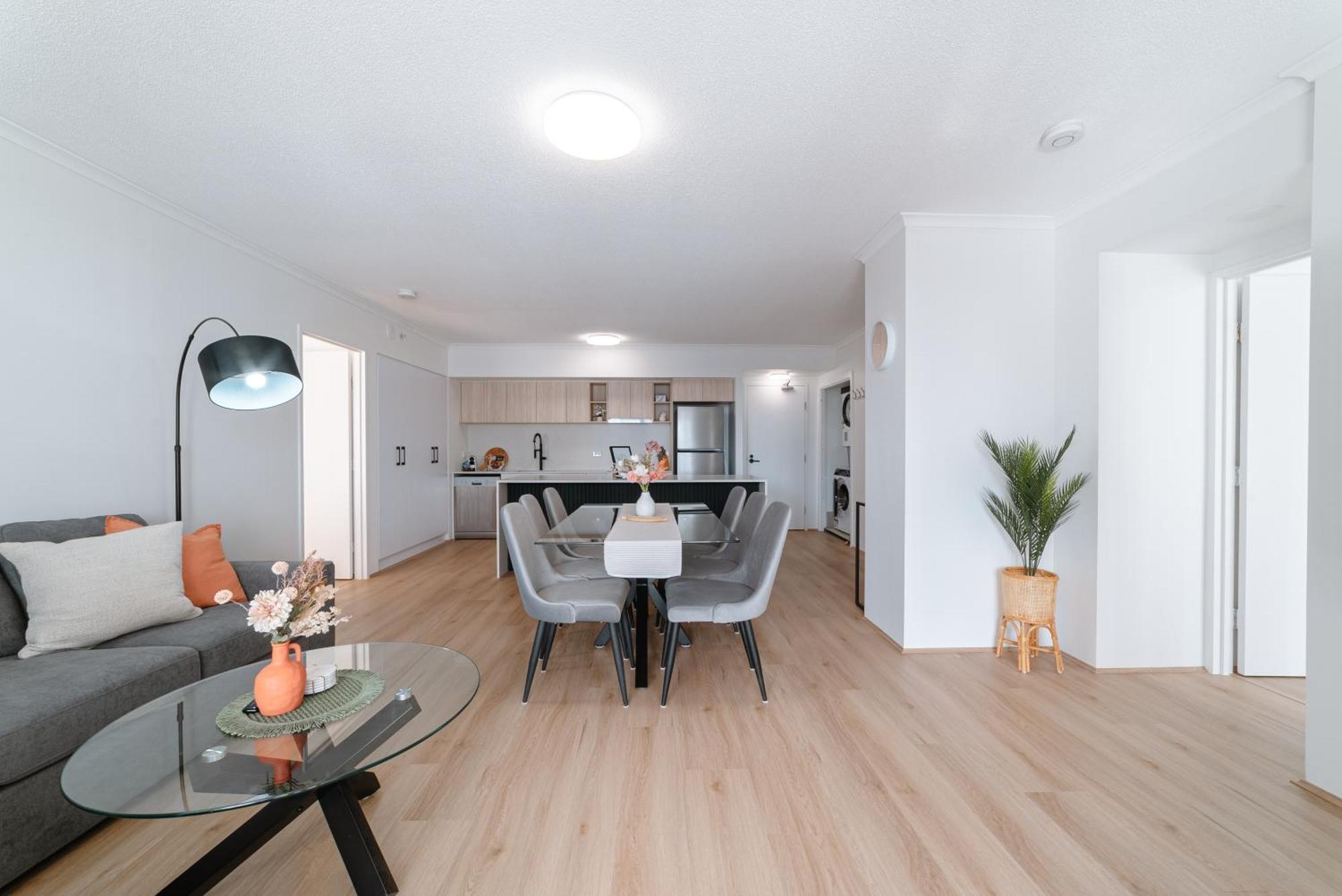 Apartment Lux 39th Floor 2br 2bath, River View, Pool, Gym, Wifi *