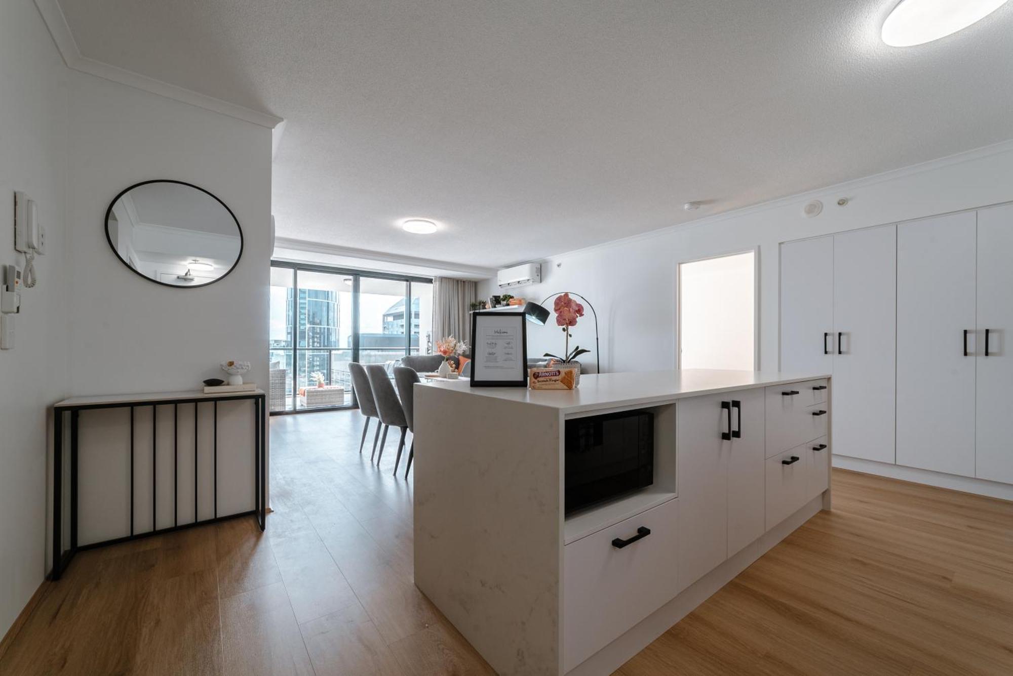 Apartamento Lux 39th Floor 2br 2bath, River View, Pool, Gym, Wifi *