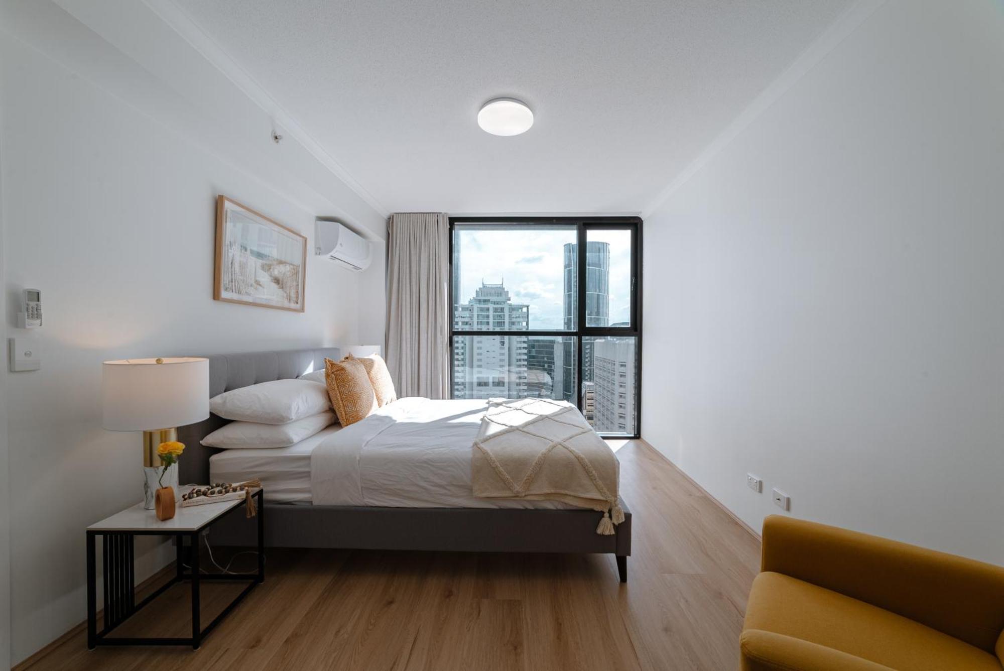 Lux 39th Floor 2br 2bath, River View, Pool, Gym, Wifi Apartamento